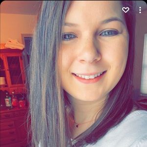 Meet your Posher, Mikayla